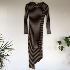 New with Tags fitted Bar llll striped dress👒